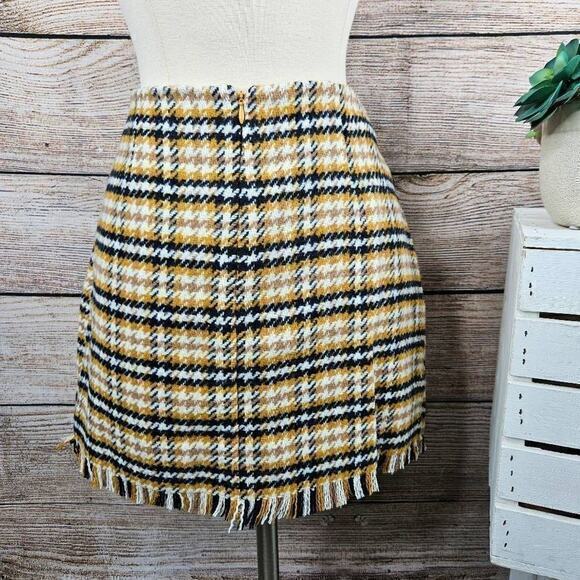 Hyfve Women's Black Plaid Frayed Hem Mini Skirt Size Small - Picture 4 of 5